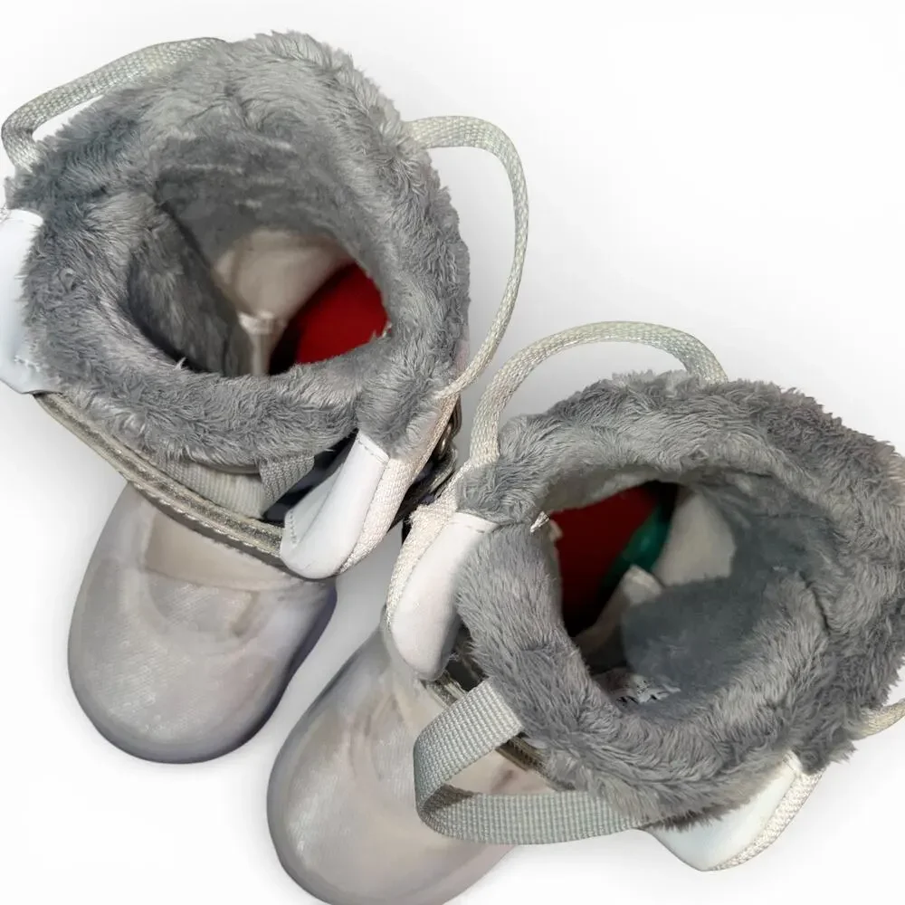 Chamonix Caden Unisex Youth Snowboard Boots Fleece Lined White Gray Size 2